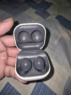 Samsung buds 2