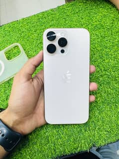 I phone 16 pro max