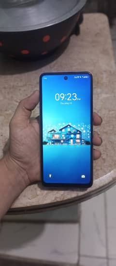 Tecno 8+8 RAM 256 ROM