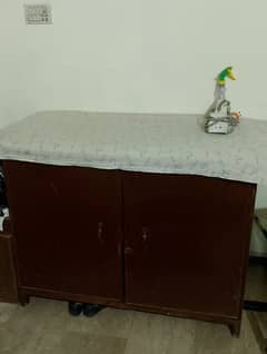 Table iron stand