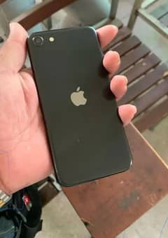 iphone se 2020 parts back body 10/10 my personal number 03217301906