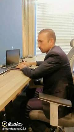 jop in waiter. office boy