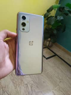 OnePlus 9 5G