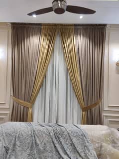 Curtain & Blind