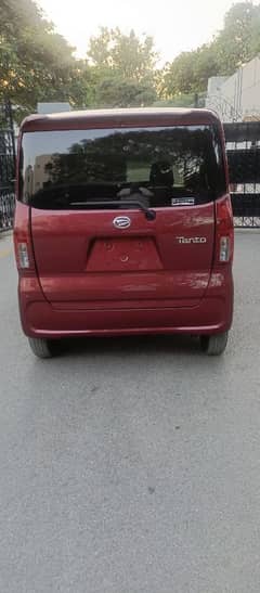 Daihatsu Tanto 2023
