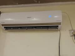 Yeh new condition r working ma ha Bth acha cooling system ma ha