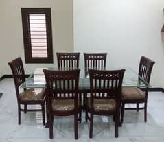 6 seater dining table.