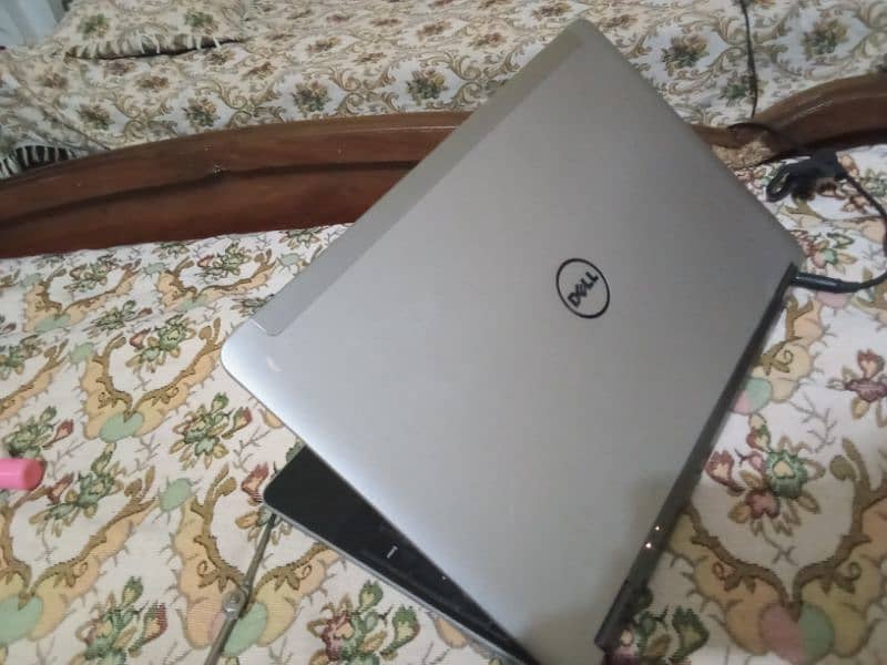 laptop processor intel(R) core i5 2