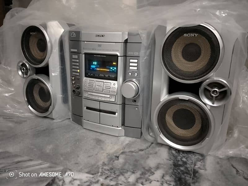 Sony Mhc RV6000 hi-fi component sound system Bluetooth available 3