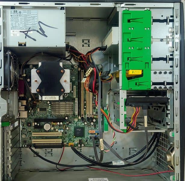 Computer system complete, with Table (Trolley) 8