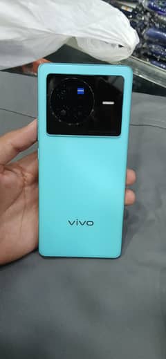 Vivo X80