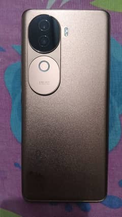 Vivo V40e