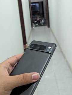 Google Pixel 8 Pro