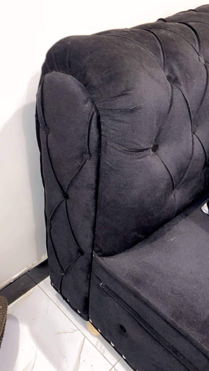 I am salling new L shape sofa 7