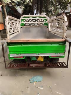 Suzuki Ravi 2015
