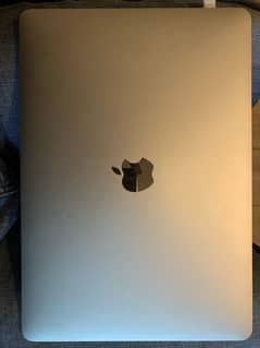 MACBOOK PRO Model 2017