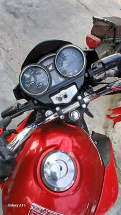 HONDA CB 150 F