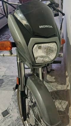 Honda CD Dream 2025