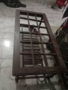 Table strong
