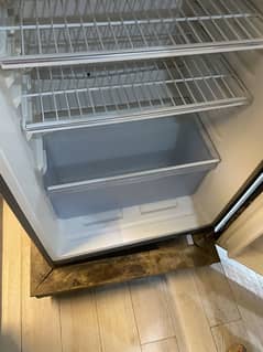 Refrigerator for sell