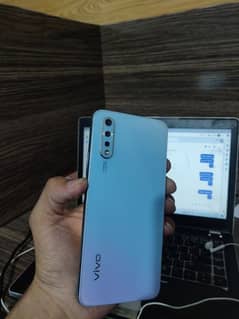 Vivo S1