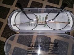 glasses