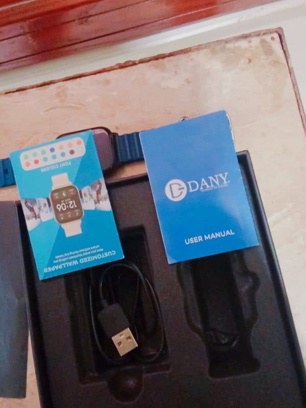 dany fitness watch brand new 4