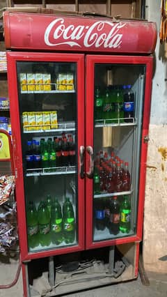 Double door chiller