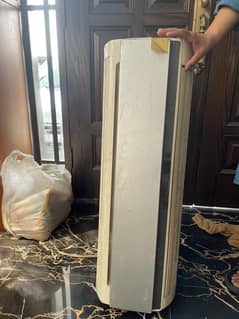 Gree 1 ton AC