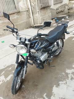 Suzuki GS 150 SPECIAL EDITION