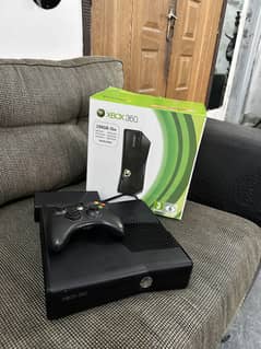 XBOX 360 Slim with Installed Games