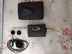 SGDR VP2 wireless professional microphone