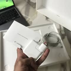 Macbook Air M1 ( 2020 )
