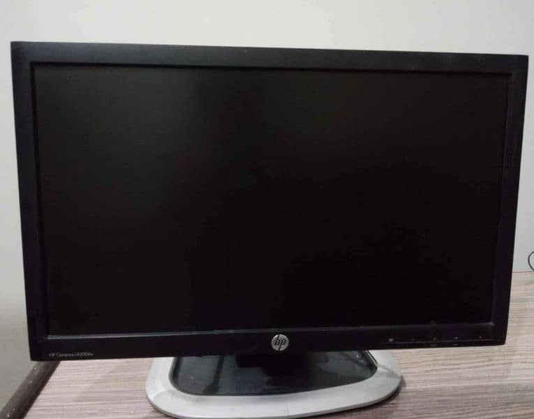 HP Desktop Core i5 4th Gen 8/180 with LCD 3