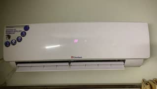 Dawlance 1.5 ton split AC for sale in mint condition