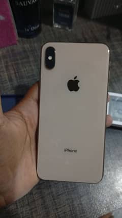 XSMAX 64GB Dual PTA Aprove Battery health 77