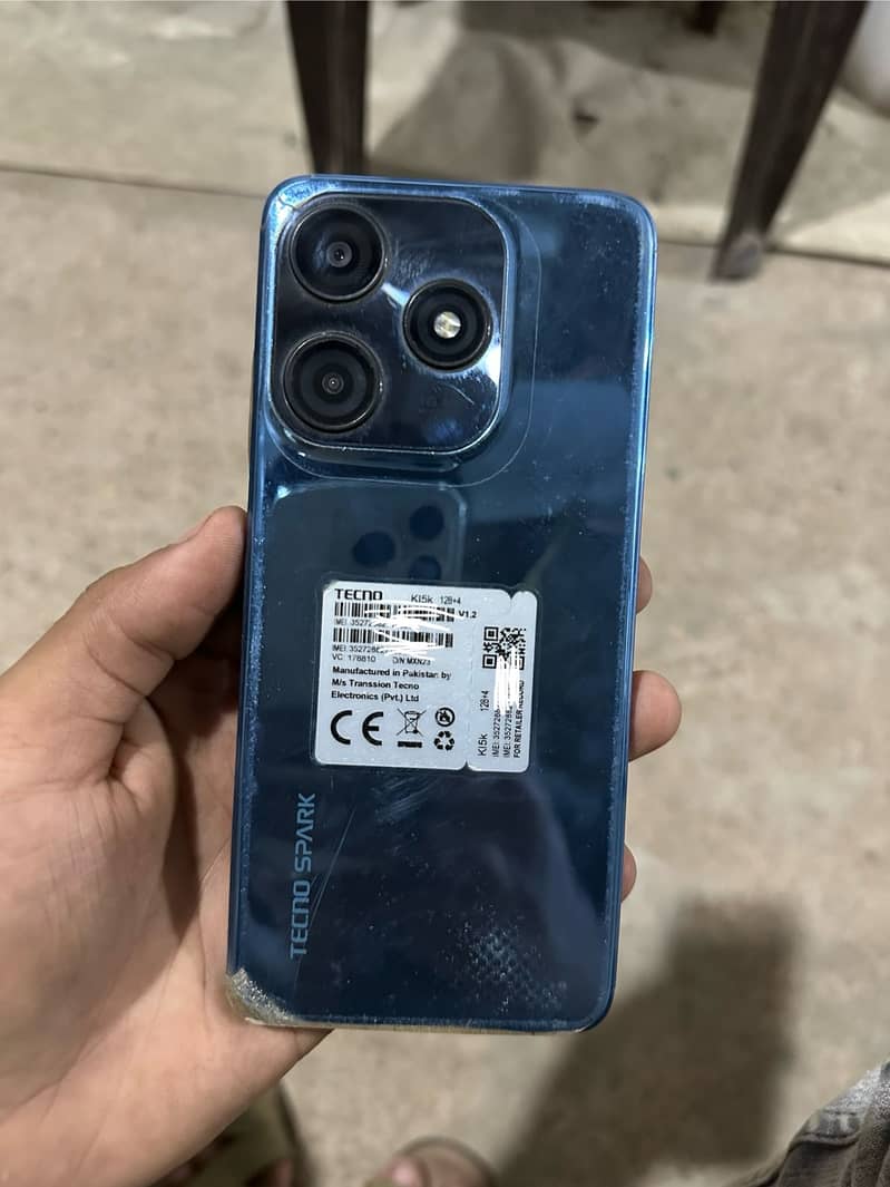Tecno spark 10c with box charger 6