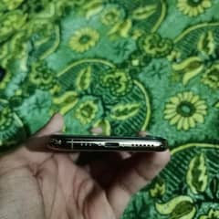 IPHONE XS