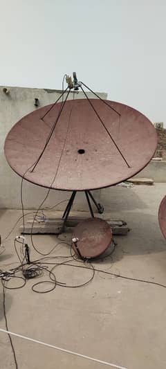 8foota dish altena lnb sath saf clean koi jor ni