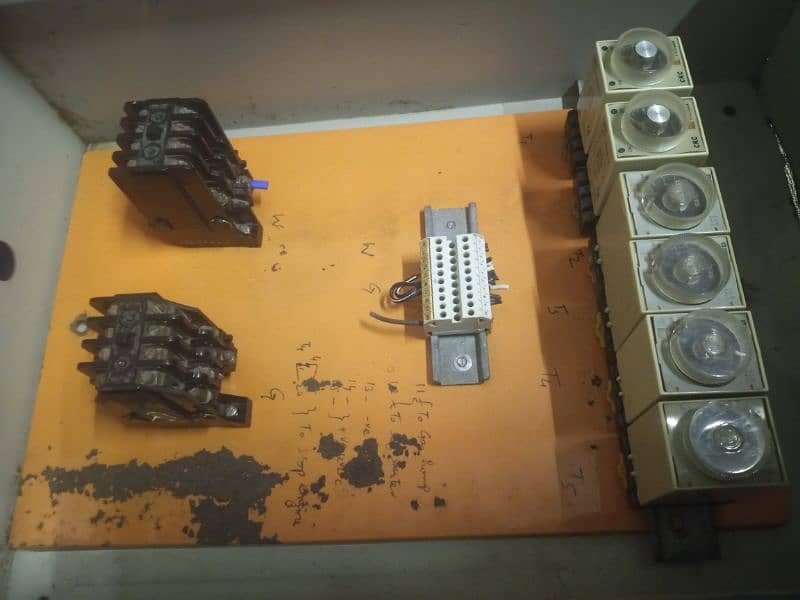 electric dp with six time delay relay contactor ,two way switches 3
