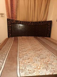King bed size