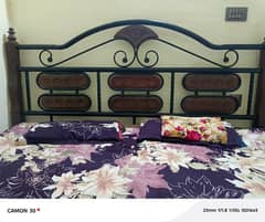 Double Bed Iron