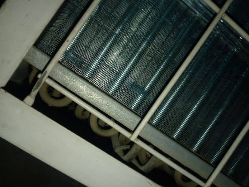 0.75 Ton Window AC For Sale 8