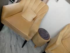 Bedroom Royal Chairs with round table