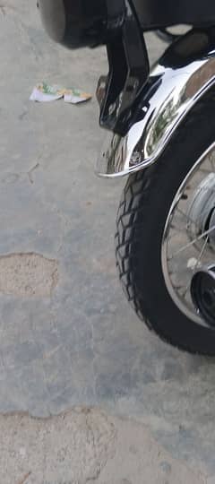 Honda 125 gold edition