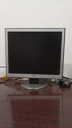 lcds for sale different companies