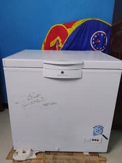 Dawlance chest freezer