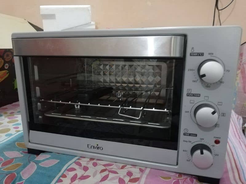 Enviro micro wave  oven pizza toaster new box packed four time used 9