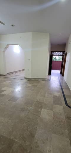 Ground Floor For Rent in G-13 (10 Marla)
