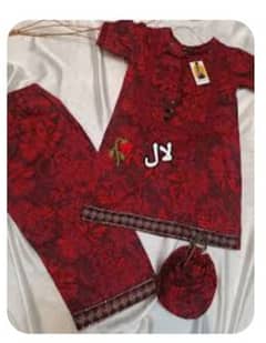Stiched clothes. ake sal se 2osali ki age tk majoord hain